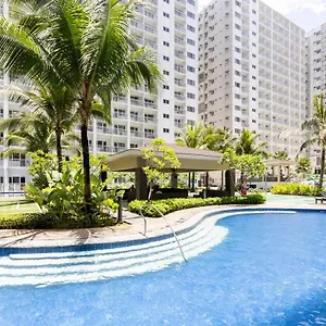 Staycation At Shore - Direct Pool Aparthotel